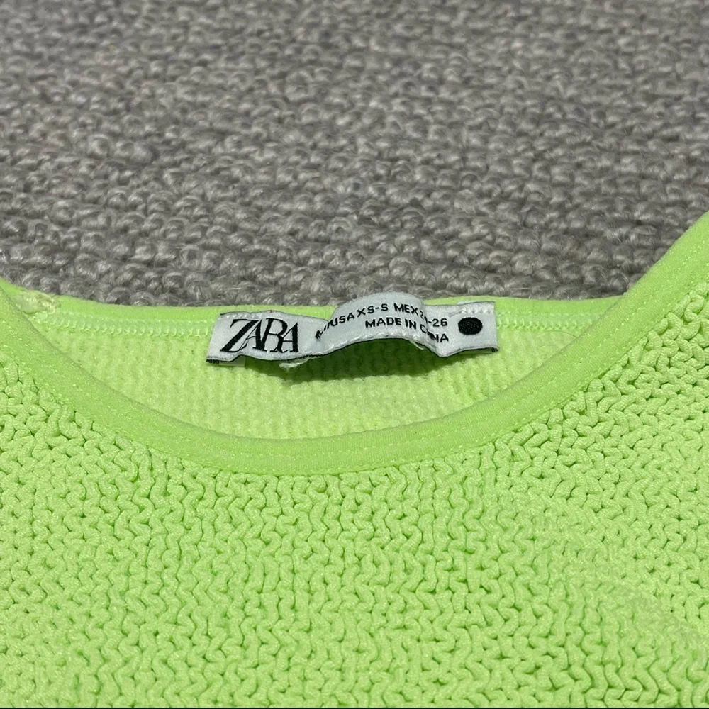 Zara Seamless Halter Top in Sea Green (XS/S) - Picture 5 of 8